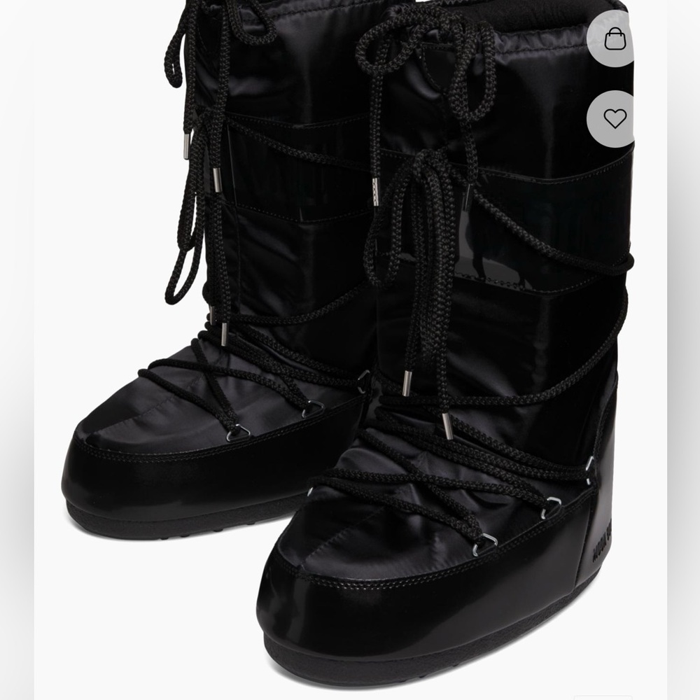 Moon Boots Black Women's Winter Boots sz 7-8.5